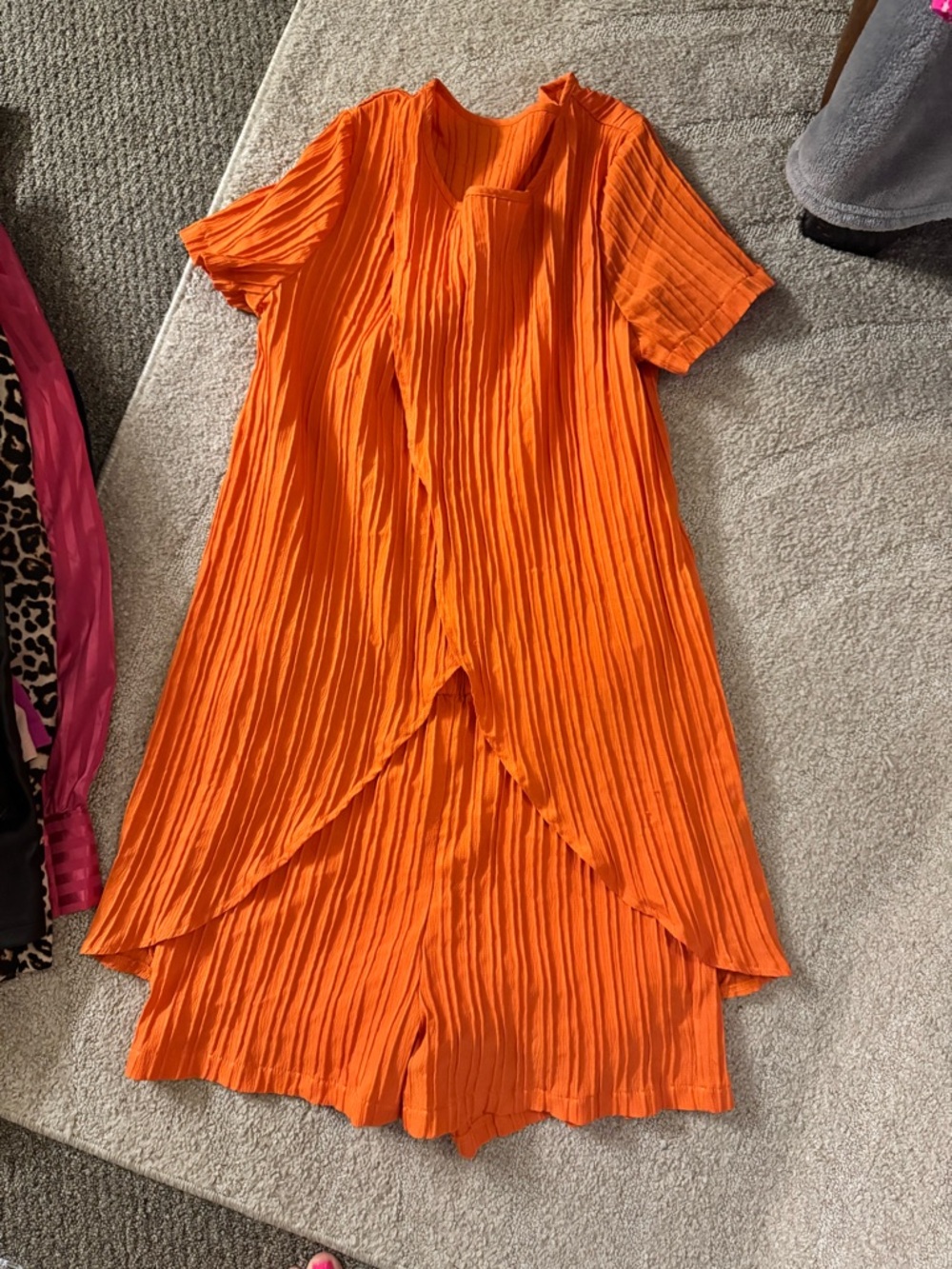 Bright Orange Pleated Short Sleeve Tunic with Matching Shorts